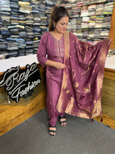 Premium Look Kurta Suit for Festive Wear