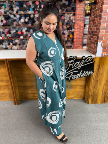 Women's Printed Cotton Co-Ord Set | Sleeveless Kurta Pant Set with Attached Sleeves