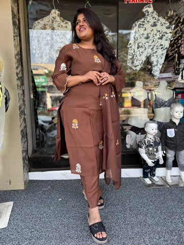 Timeless Embroidered Kurta Pant Set for Women