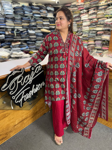 Royal Print Cotton 3-Piece Ethnic Set – Raja Fashion 👑