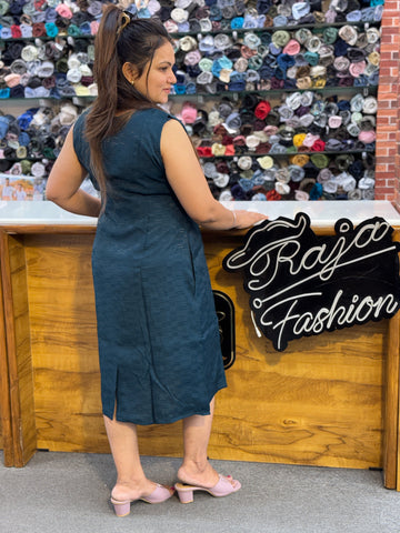 Elegant Solid Sleeveless Midi Dress for Women | Daily & Office Wear