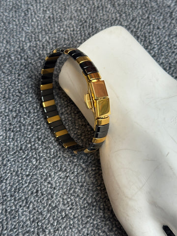 Stylish Unisex Black & Gold Block Bracelet 👑