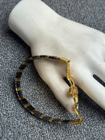 Stylish Unisex Black & Gold Block Bracelet 👑